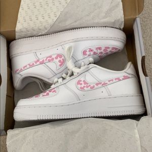custom womens af1 size 8. brand new, never worn